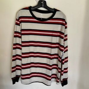 Zine long sleeve shirt in mens medium. New with tags